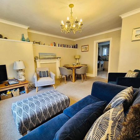 Rockferry 3 Bed Central Apartment + Parking Permit Dartmouth Exterior photo